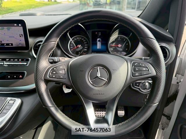 Mercedes Benz V-CLASS 2023-07 1331891-21