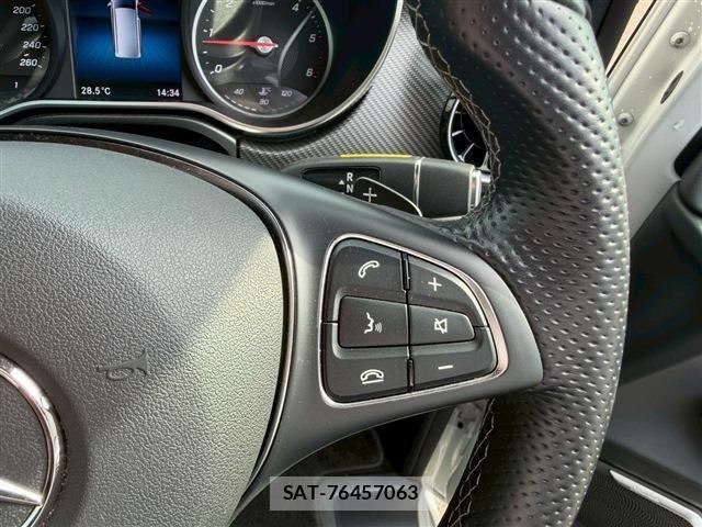 Mercedes Benz V-CLASS 2023-07 1331891-23
