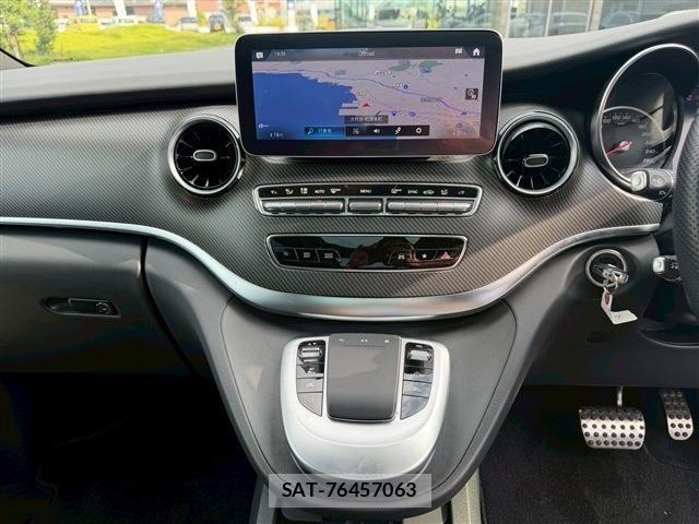 Mercedes Benz V-CLASS 2023-07 1331891-25