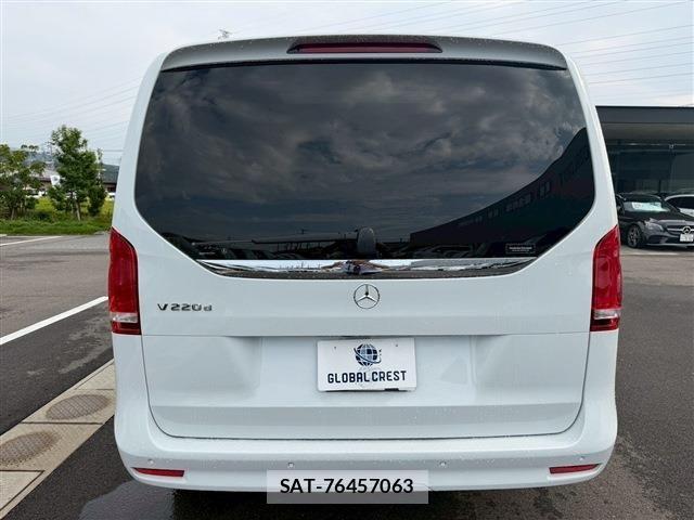 Mercedes Benz V-CLASS 2023-07 1331891-8