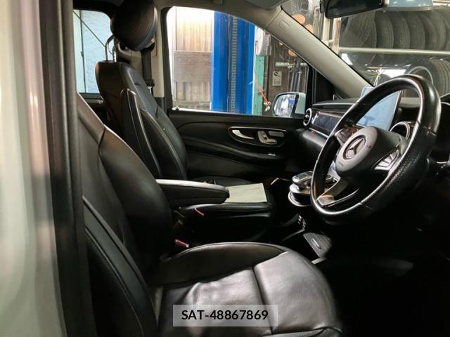 Mercedes Benz V-CLASS 2015-11 2030686-15