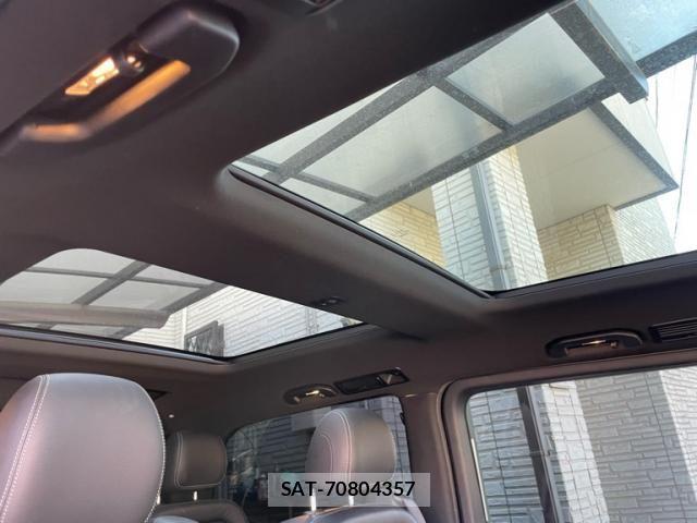 Mercedes Benz V-CLASS 2016-07 3833458-14