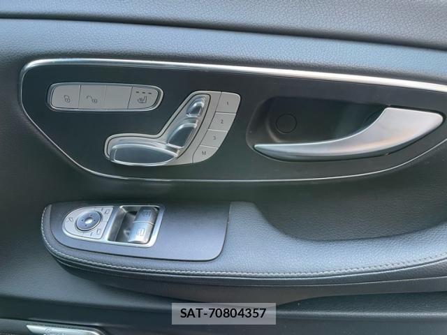 Mercedes Benz V-CLASS 2016-07 3833458-16