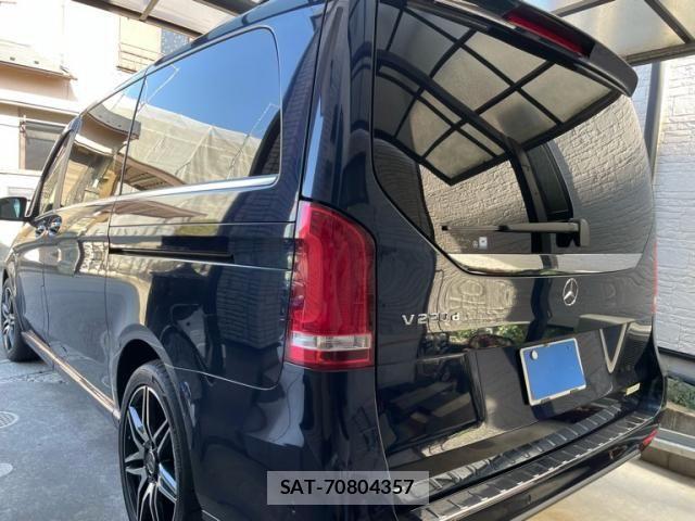 Mercedes Benz V-CLASS 2016-07 3833458-6
