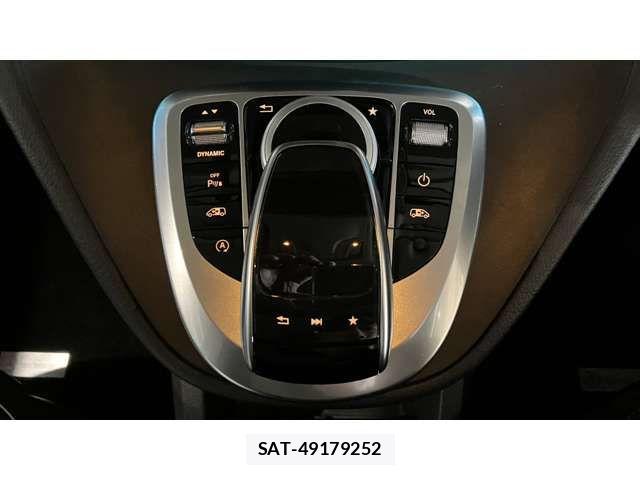Mercedes Benz V-CLASS 2017-08 4140060-9