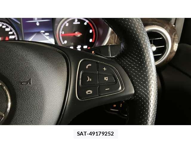 Mercedes Benz V-CLASS 2017-08 4140060-10