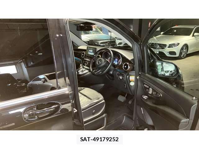 Mercedes Benz V-CLASS 2017-08 4140060-3