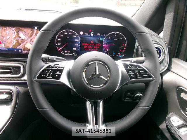 Mercedes Benz V-CLASS 2025-05 6012971-1