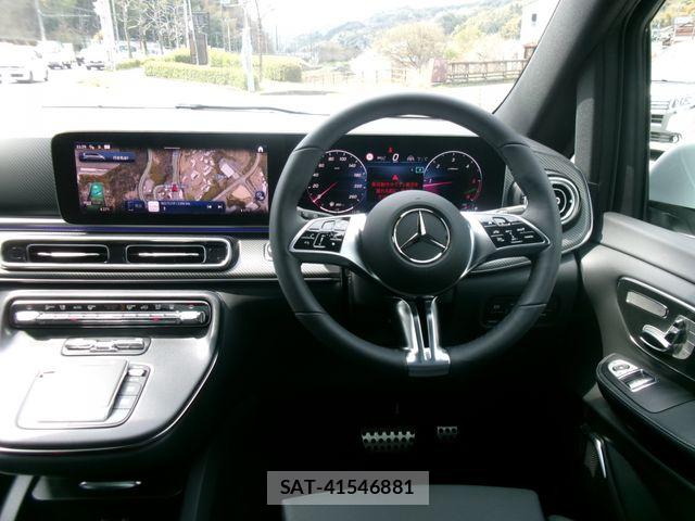 Mercedes Benz V-CLASS 2025-05 6012971-25