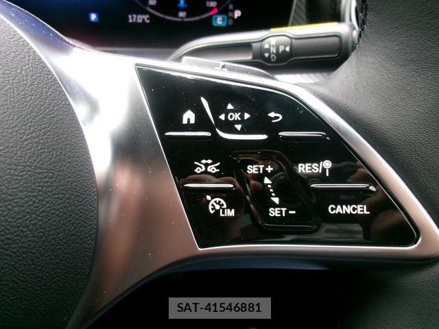 Mercedes Benz V-CLASS 2025-05 6012971-27