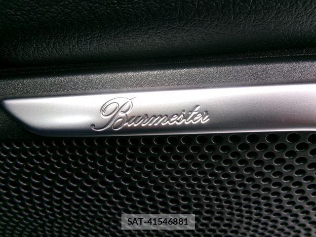 Mercedes Benz V-CLASS 2025-05 6012971-28