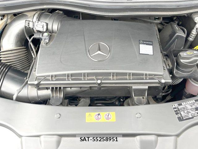 Mercedes Benz V-CLASS 2021-11 6012974-18
