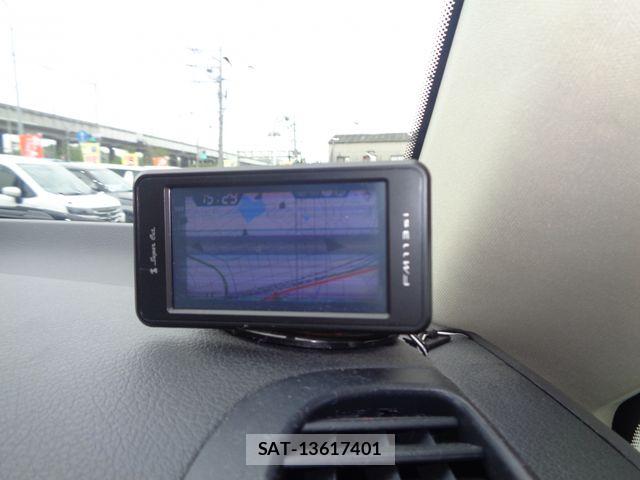 Mercedes Benz V-CLASS 2011-11 6500278-15