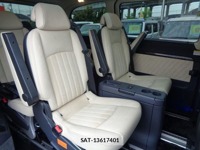 Mercedes Benz V-CLASS 2011-11 6500278-22