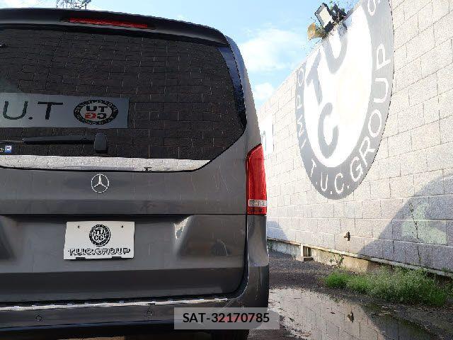 Mercedes Benz V-CLASS 2017-06 6545798-14