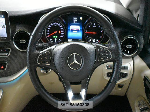 Mercedes Benz V-CLASS 2021-04 6613237-15