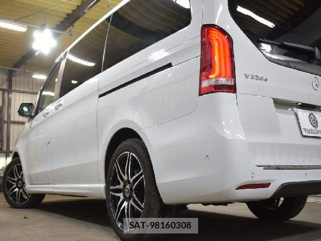 Mercedes Benz V-CLASS 2021-04 6613237-23