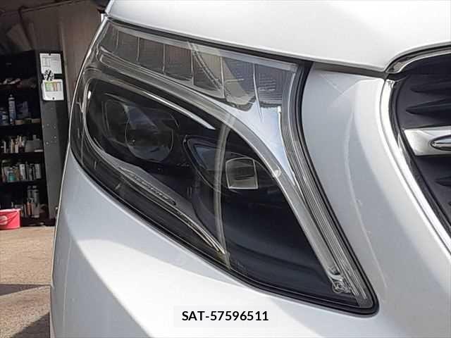 Mercedes Benz V-CLASS 2017-08 6672482-20