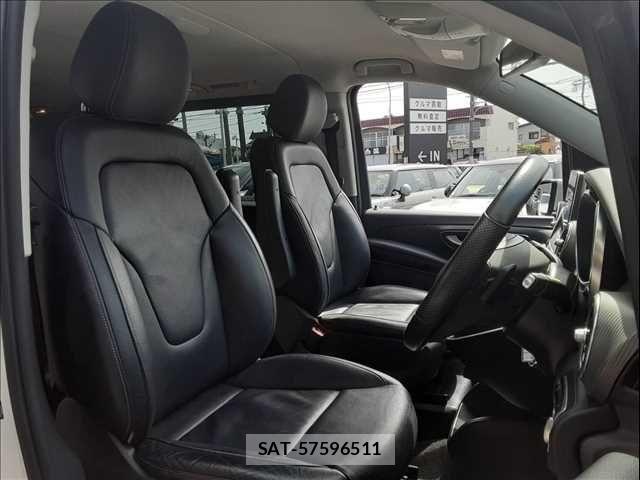Mercedes Benz V-CLASS 2017-08 6672482-5