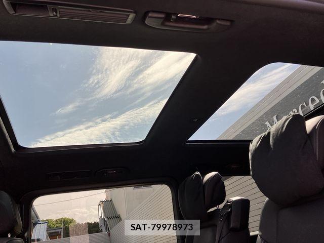 Mercedes Benz V-CLASS 2025-03 6716658-9