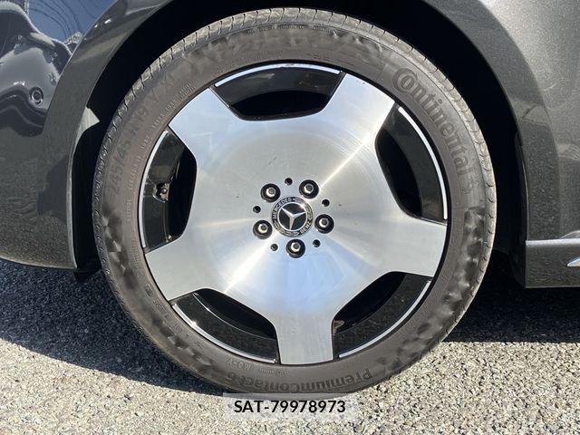 Mercedes Benz V-CLASS 2025-03 6716658-3