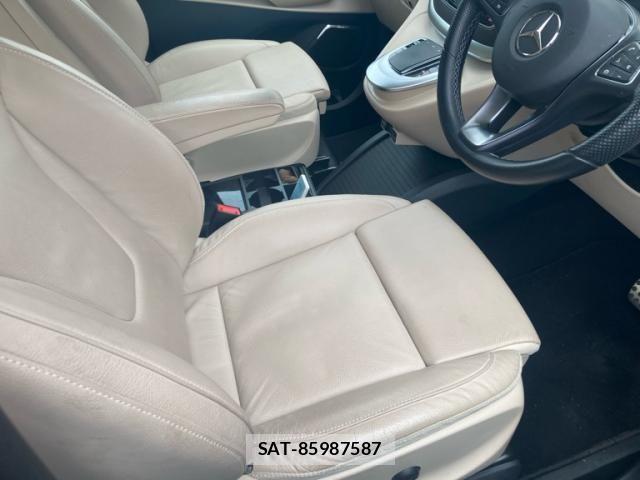 Mercedes Benz V-CLASS 2022-10 6908393-16