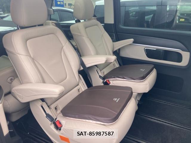 Mercedes Benz V-CLASS 2022-10 6908393-18