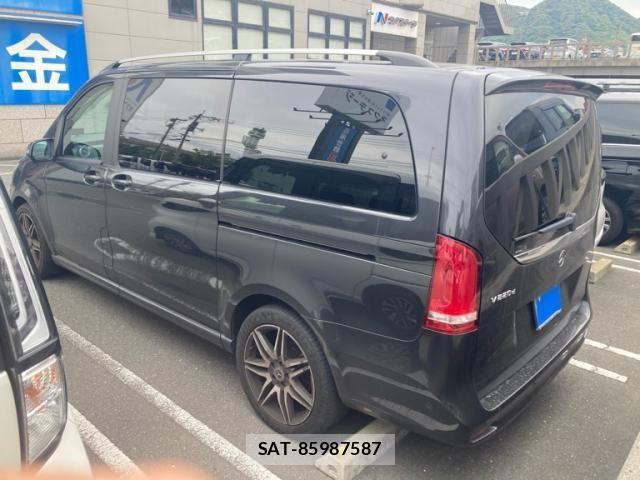 Mercedes Benz V-CLASS 2022-10 6908393-2