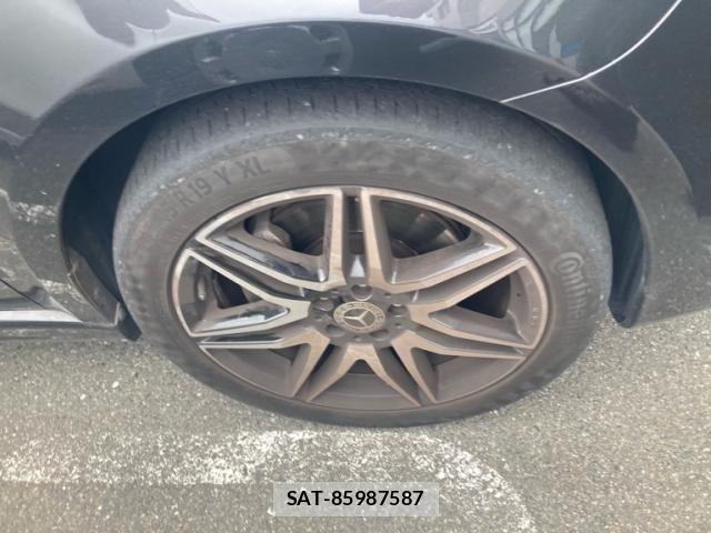 Mercedes Benz V-CLASS 2022-10 6908393-4
