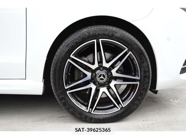 Mercedes Benz V-CLASS 2020-06 6995637-10