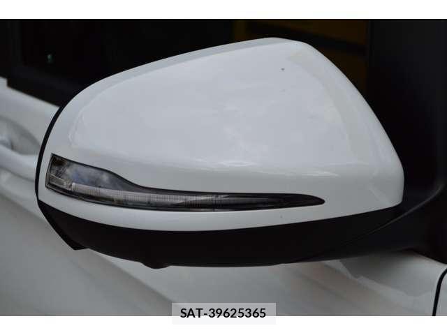 Mercedes Benz V-CLASS 2020-06 6995637-11