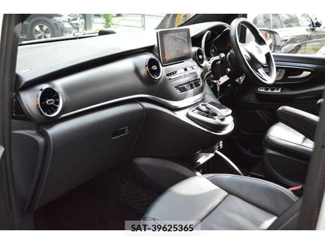 Mercedes Benz V-CLASS 2020-06 6995637-18