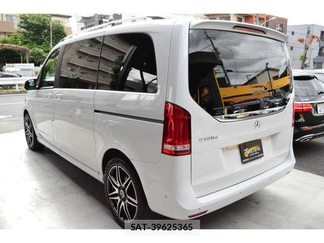 Mercedes Benz V-CLASS 2020-06 6995637-6