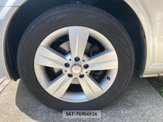 Mercedes Benz V-CLASS 2013-05 6995640-2