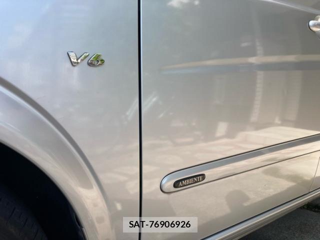 Mercedes Benz V-CLASS 2013-05 6995640-4