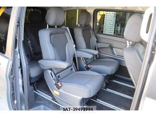 Mercedes Benz V-CLASS 2016-11 6995639-15