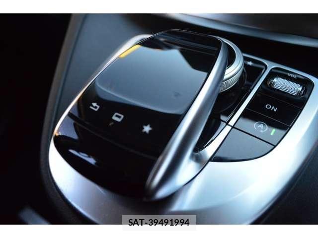 Mercedes Benz V-CLASS 2016-11 6995639-24