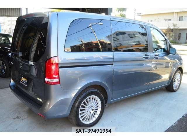 Mercedes Benz V-CLASS 2016-11 6995639-5