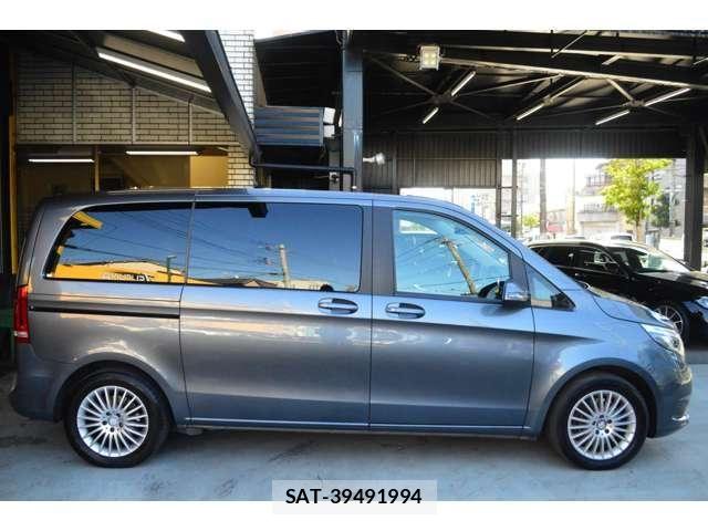 Mercedes Benz V-CLASS 2016-11 6995639-8