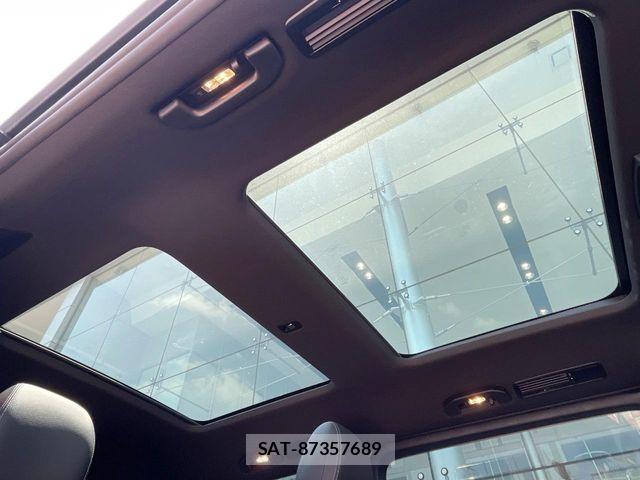 Mercedes Benz V-CLASS 2020-11 7059539-3