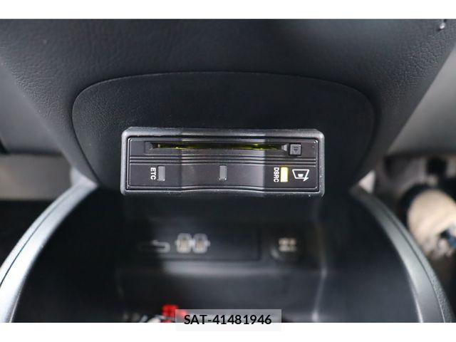 Mercedes Benz V-CLASS 2018-01 7059541-12