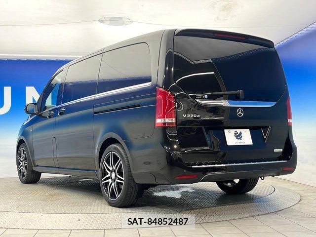 Mercedes Benz V-CLASS 2017-08 7059540-18