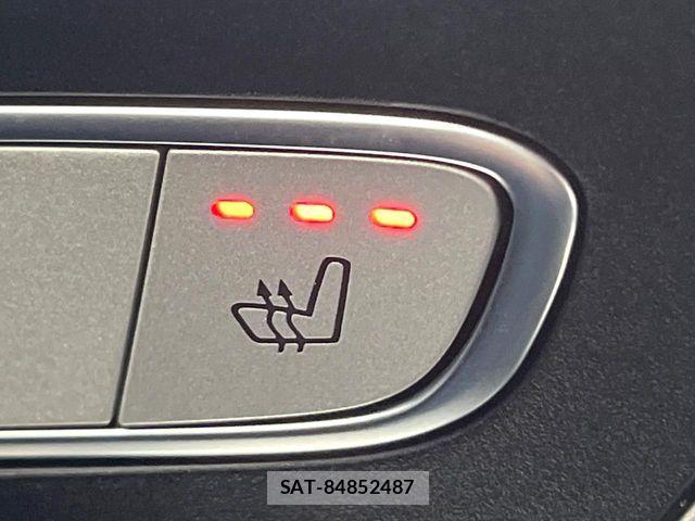 Mercedes Benz V-CLASS 2017-08 7059540-7