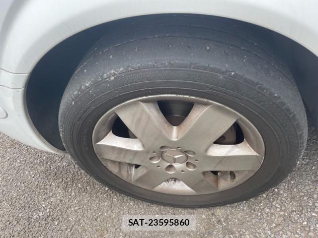 Mercedes Benz V-CLASS 2006-12 7221717-14