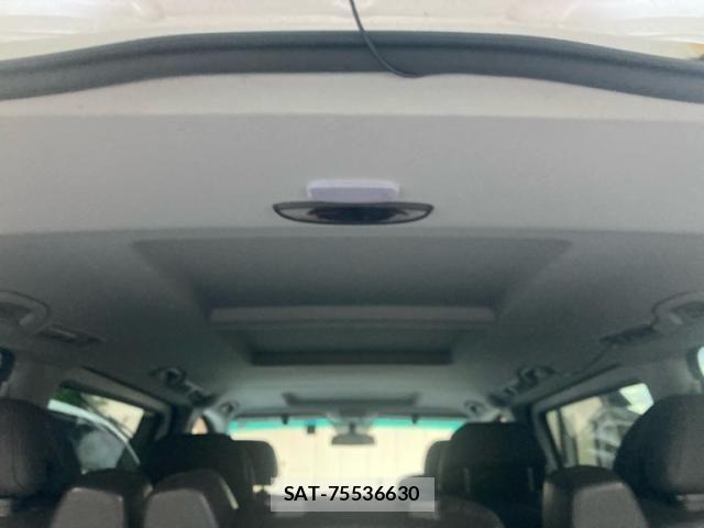 Mercedes Benz V-CLASS 2009-05 7221718-11
