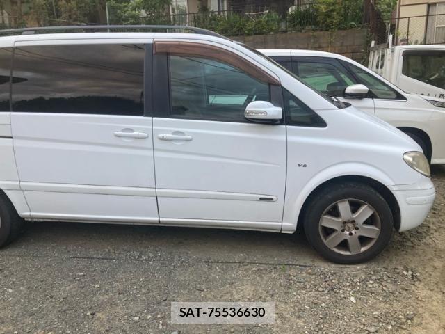 Mercedes Benz V-CLASS 2009-05 7221718-1
