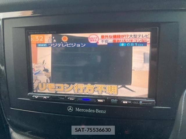 Mercedes Benz V-CLASS 2009-05 7221718-23