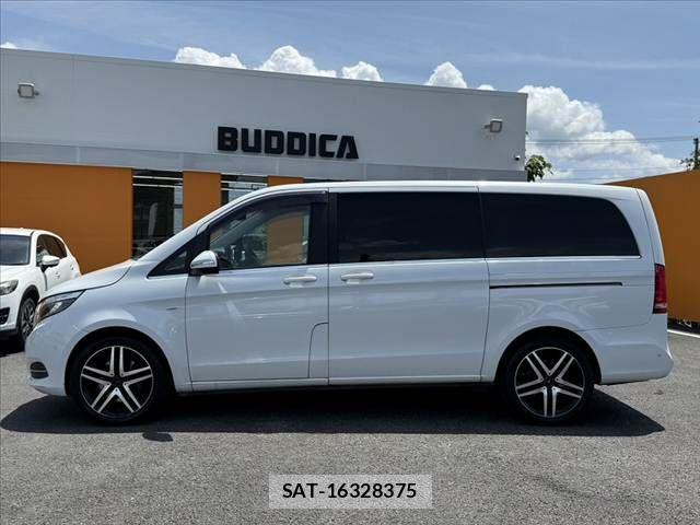 Mercedes Benz V-CLASS 2016-04 7221724-10