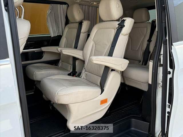 Mercedes Benz V-CLASS 2016-04 7221724-17