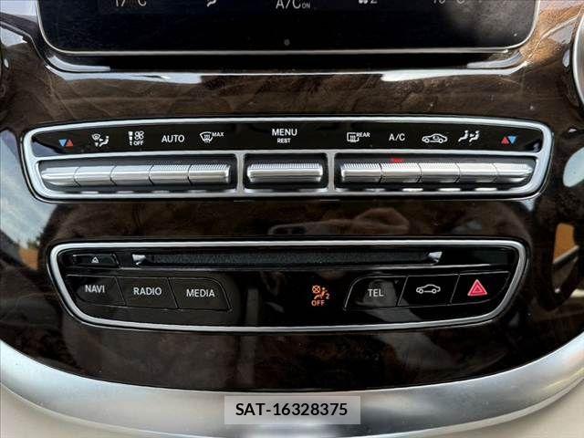 Mercedes Benz V-CLASS 2016-04 7221724-26